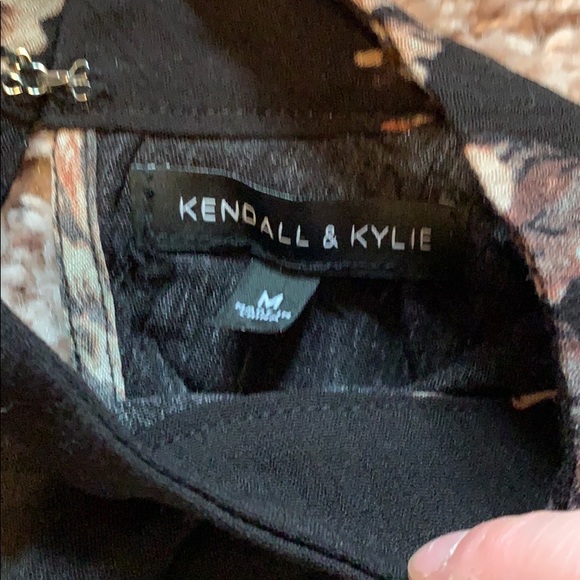 🟣 Kendall & Kylie rose lace crop top medium black - Picture 3 of 5